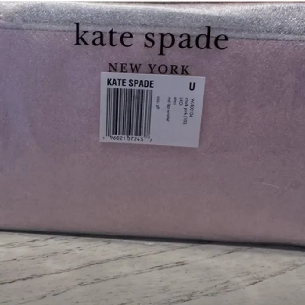 NWT Kate Spade New York Zip Wristlet
